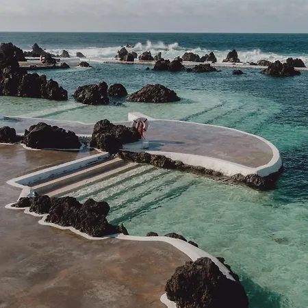 Nyaraló Rocha House Calheta