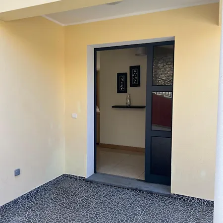 Rocha House Nyaraló *