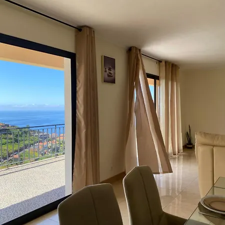 Rocha House Calheta (Madeira)
